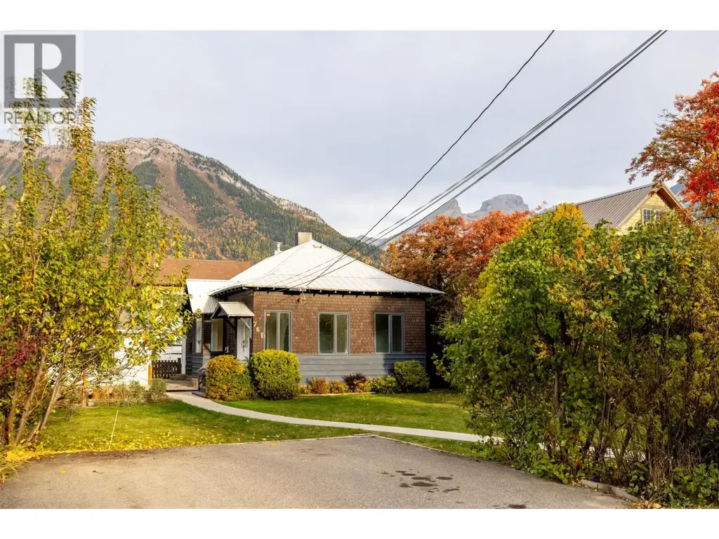 761 4th Avenue, Fernie