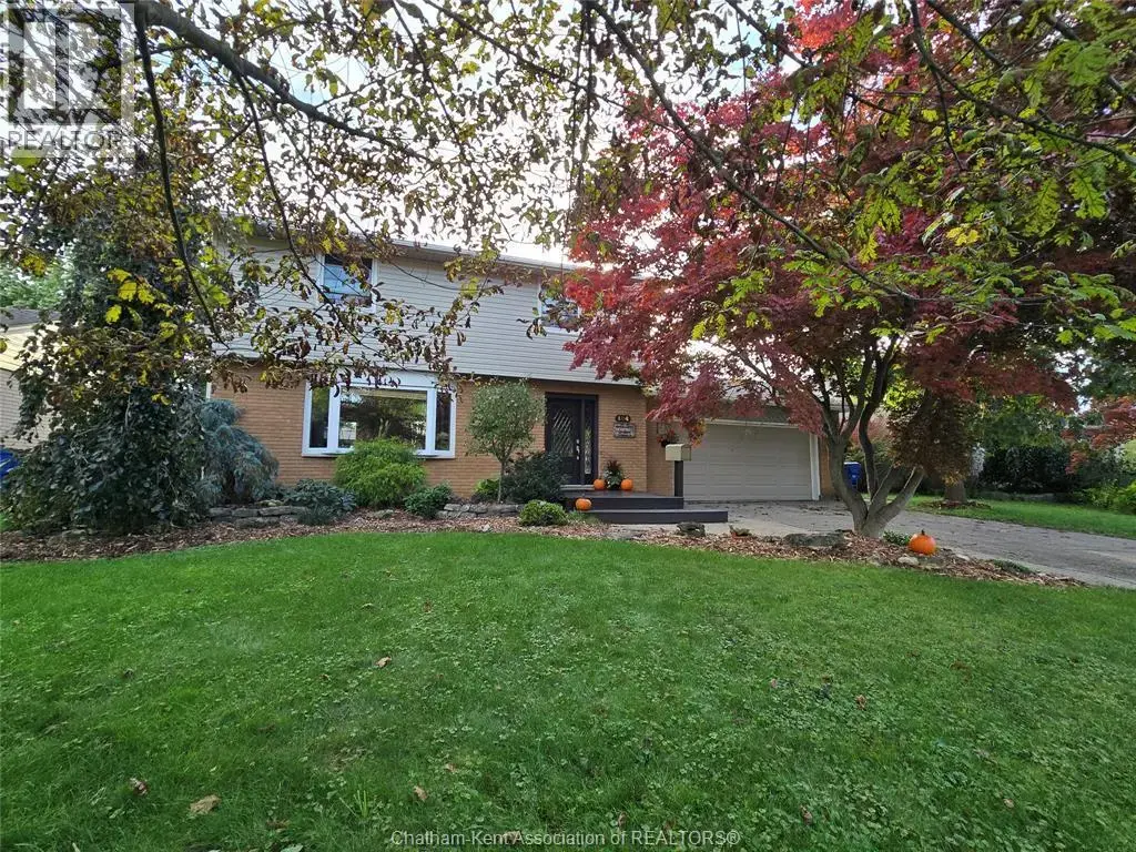 $499900 | for Sale at 184 Chippewa Drive | Chatham