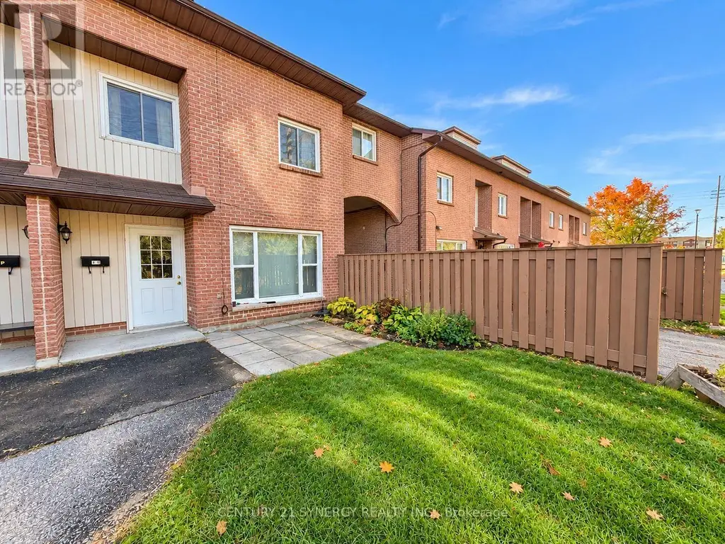 Unit \"o\" - 4 Pearl Street, Smiths Falls
