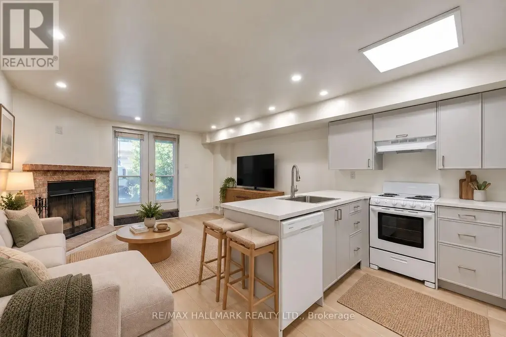 Lower Unit - 8 Empire Avenue, Toronto (South Riverdale)