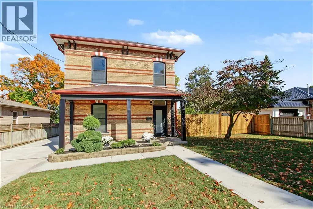 657 Frances Street, Woodstock