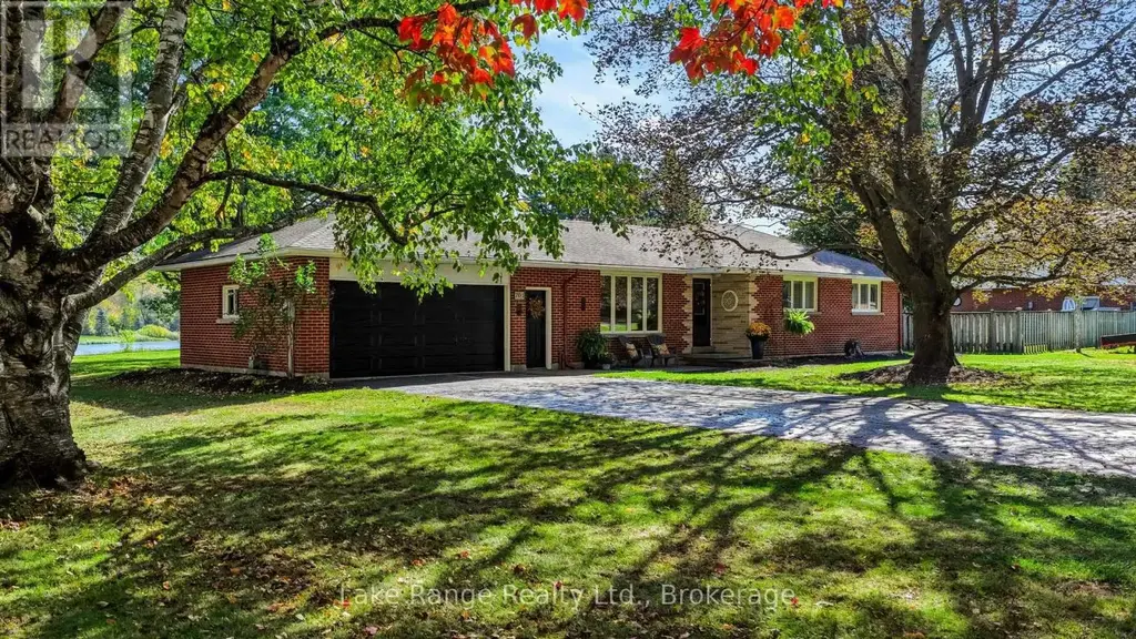 701 Maple Street, Huron East (Brussels)