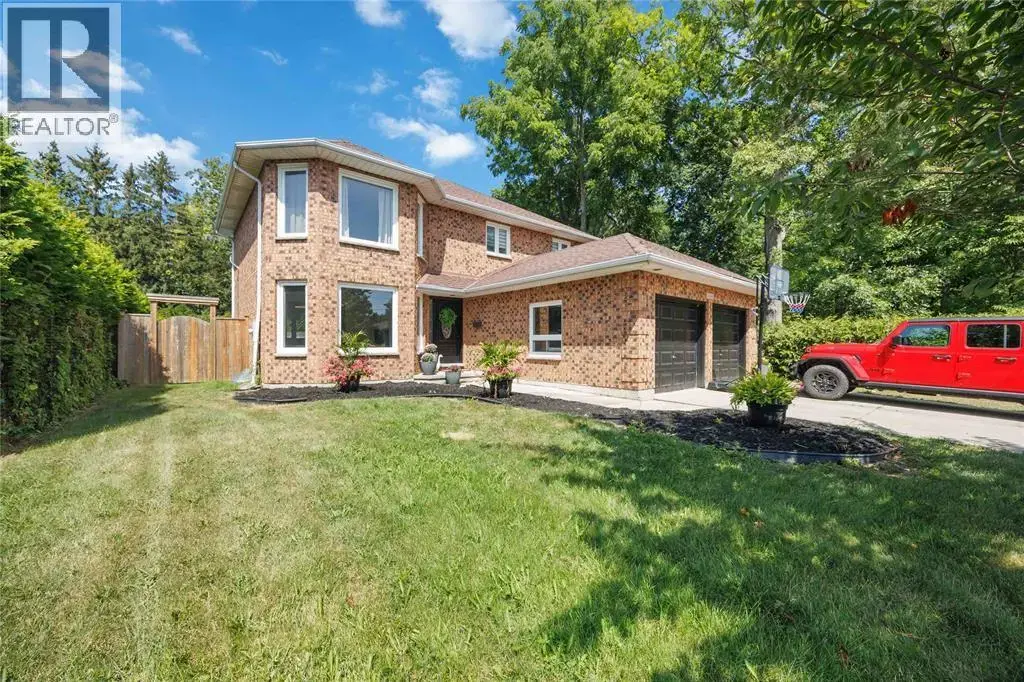 2468 Hamilton Road, Sarnia