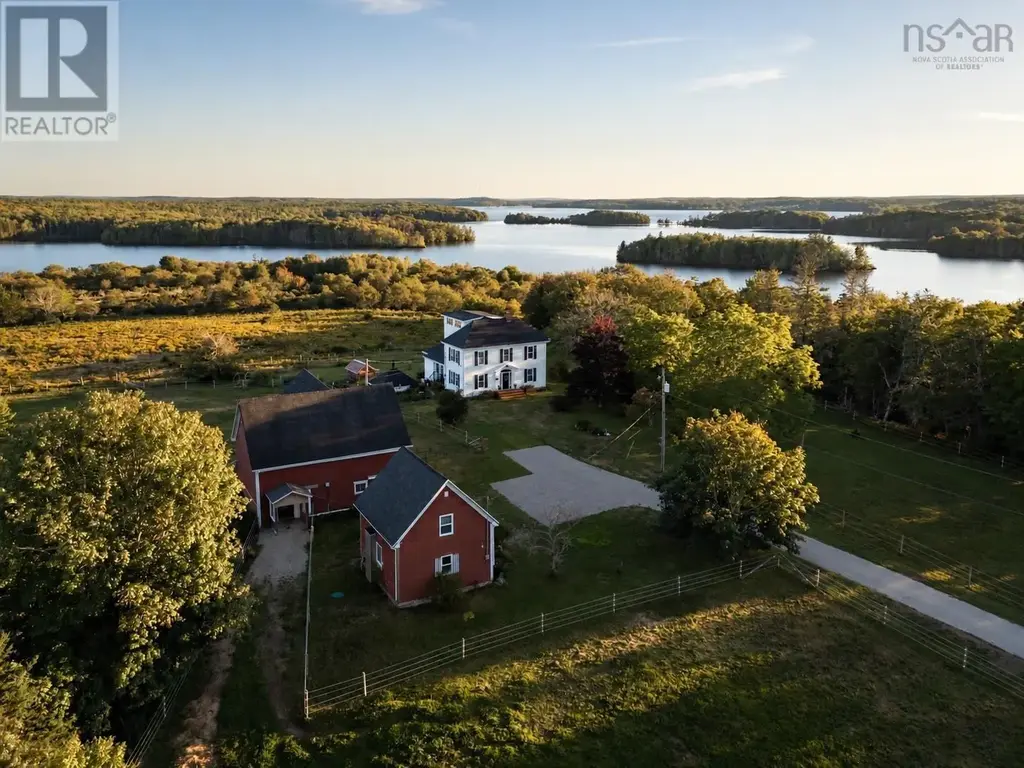 1692 Raynardton Road, Raynardton