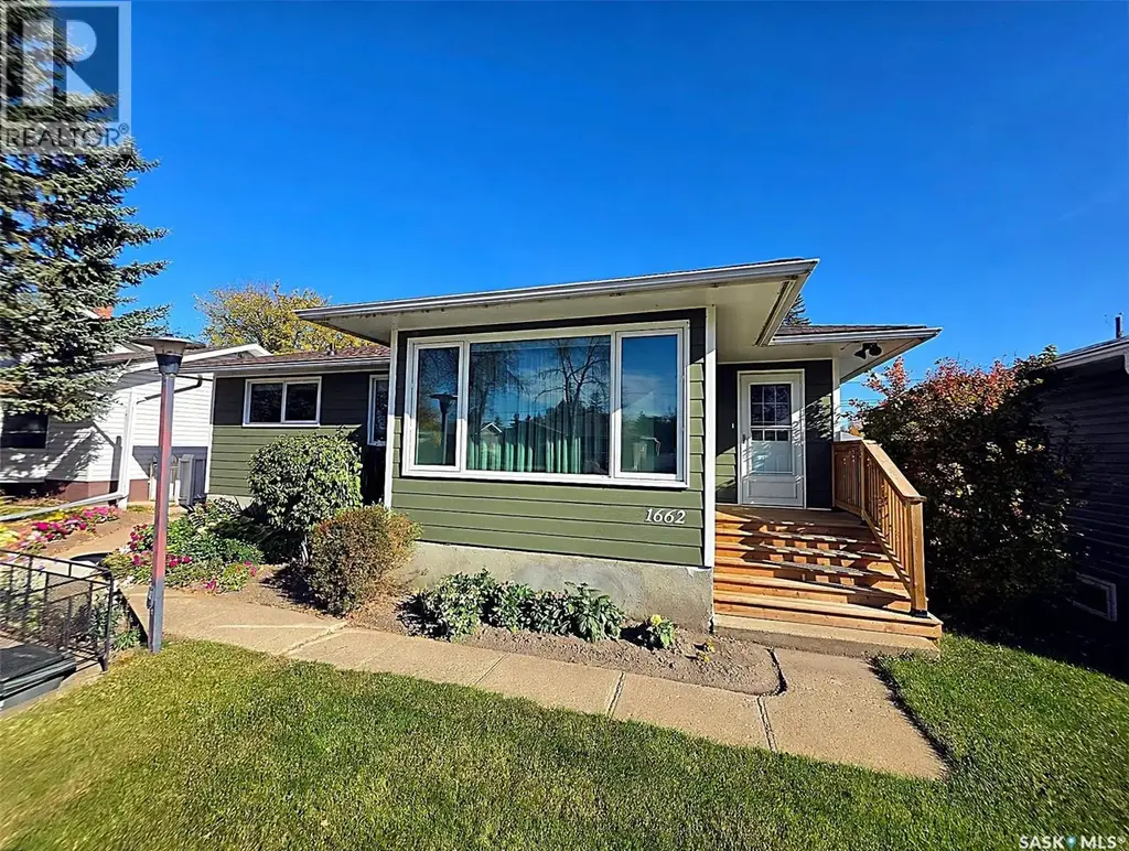 1662 91st Street, North Battleford