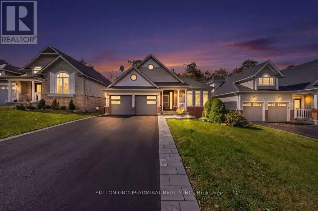 16 Oakmont Avenue, Oro-Medonte (Horseshoe Valley)