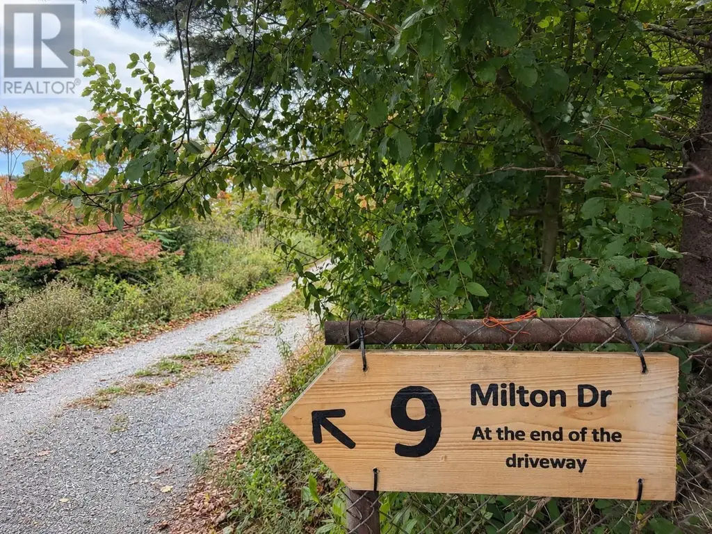 9 Milton Drive, Halifax