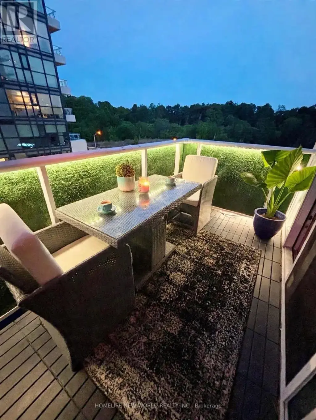 411 - 10 Deerlick Court, Toronto (Parkwoods-Donalda)