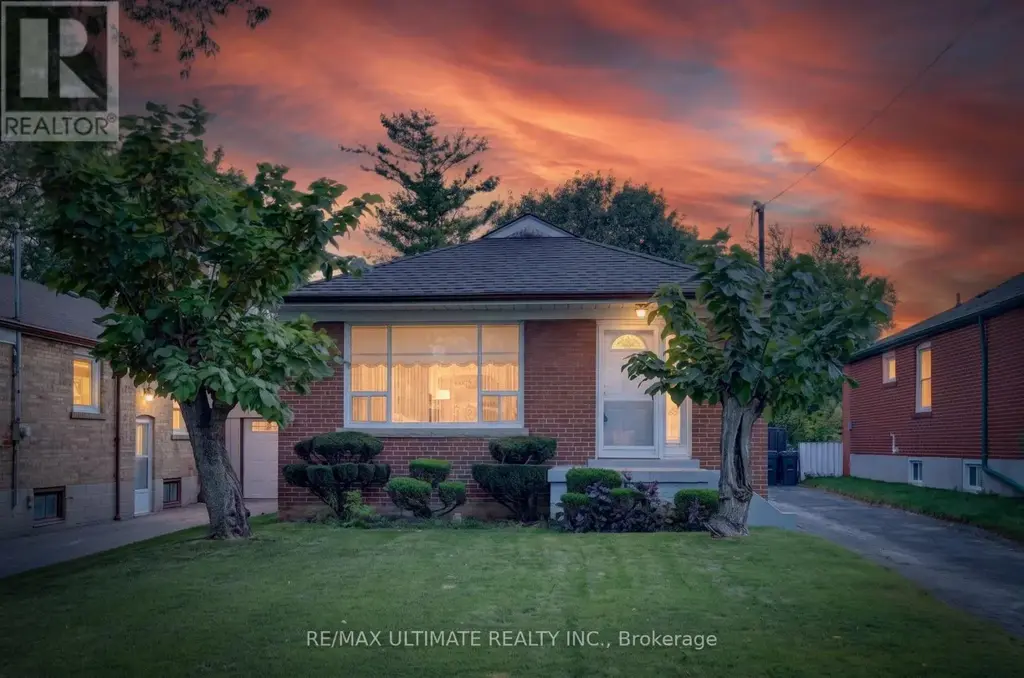 85 Roebuck Drive, Toronto (Kennedy Park)