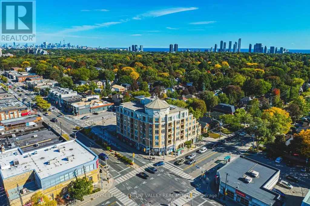 202 - 935 Royal York Road E, Toronto (Stonegate-Queensway)