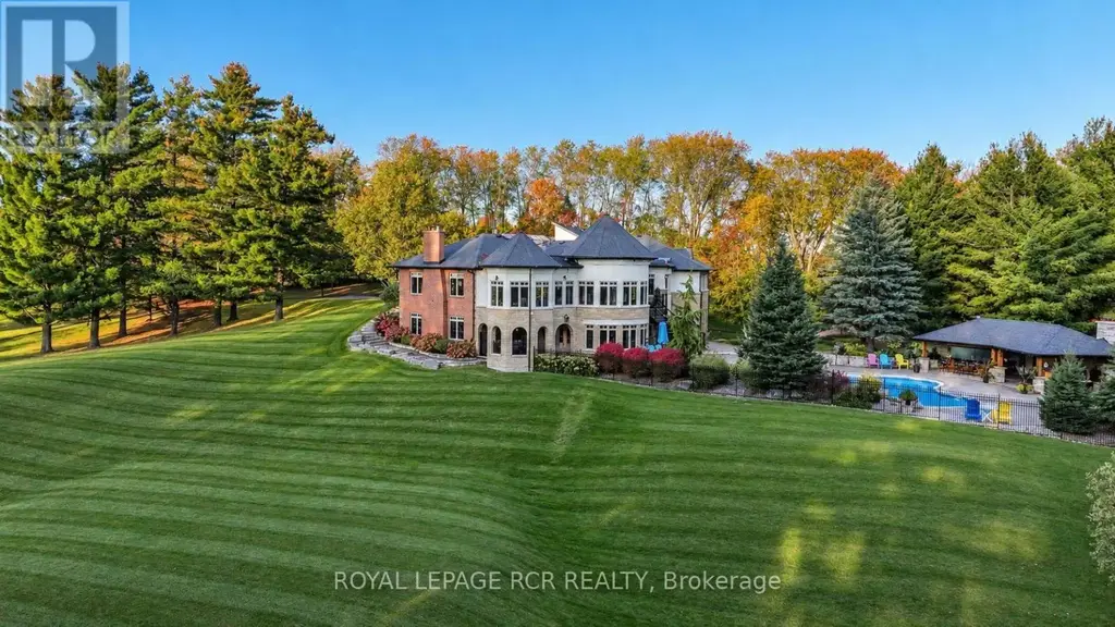 7735 Old Church Road, Caledon