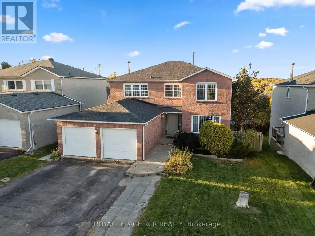 220 Edenwood Crescent, Orangeville