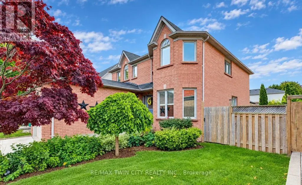 11 Peregrine Crescent, Cambridge