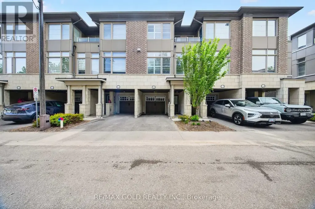 12 - 384 Arctic Red Drive, Oshawa (Windfields)