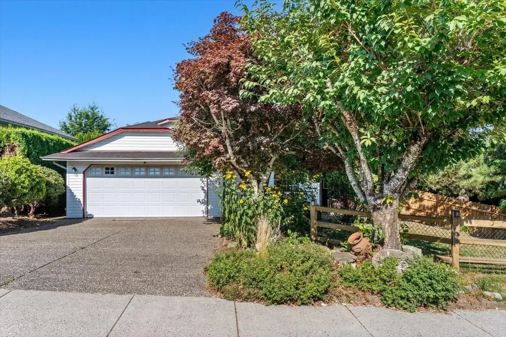 5709 Stonehaven Street, Promontory, Chilliwack