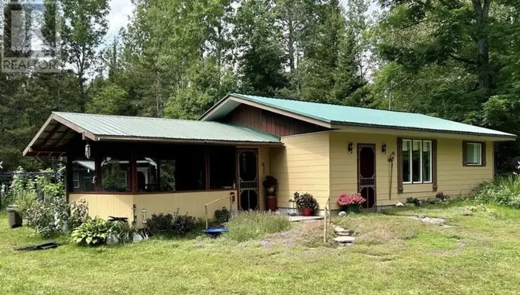 26 Cooper Court, Manitowaning, Manitoulin Island