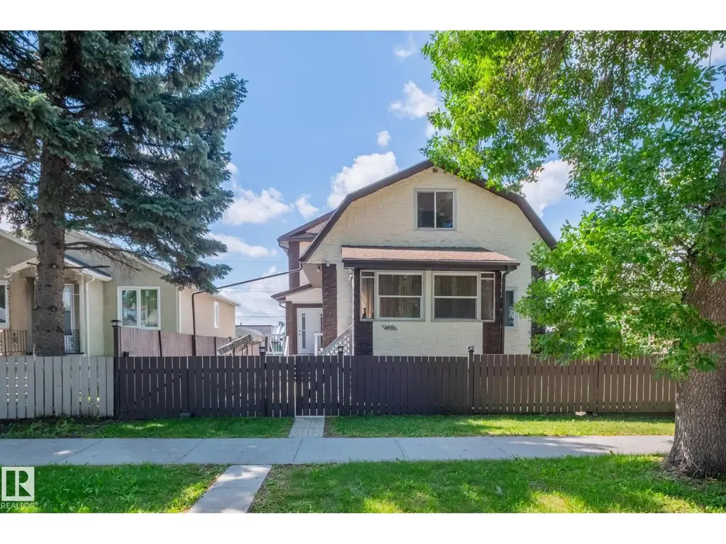 11916 71 St Nw, Edmonton