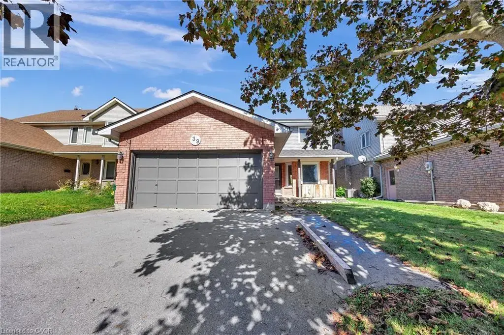 39 Linda Drive, Cambridge