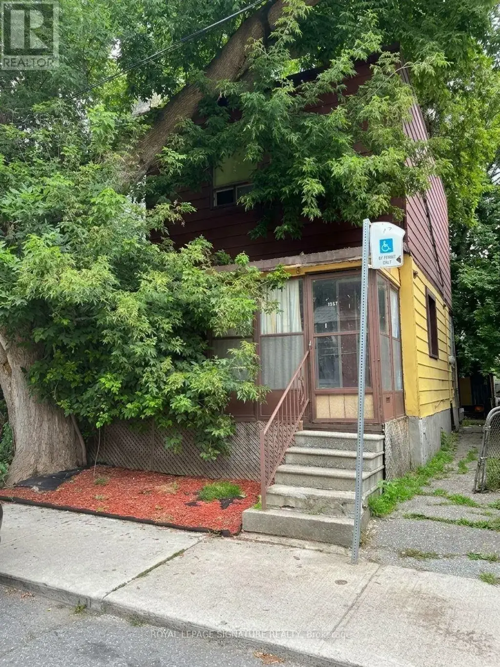 167 Craven Road, Toronto (Greenwood-Coxwell)