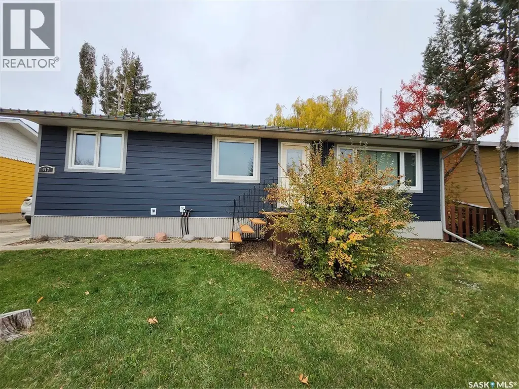 412 2nd Street N, Cabri