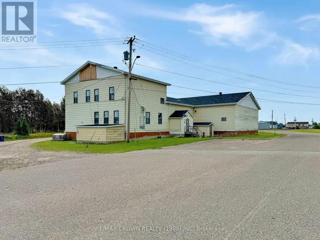 229 Fifth Street, Smooth Rock Falls (SRF)