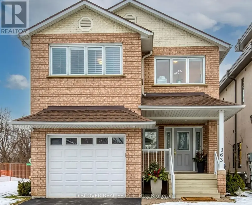 963 Hampton Crescent, Mississauga (Lakeview)