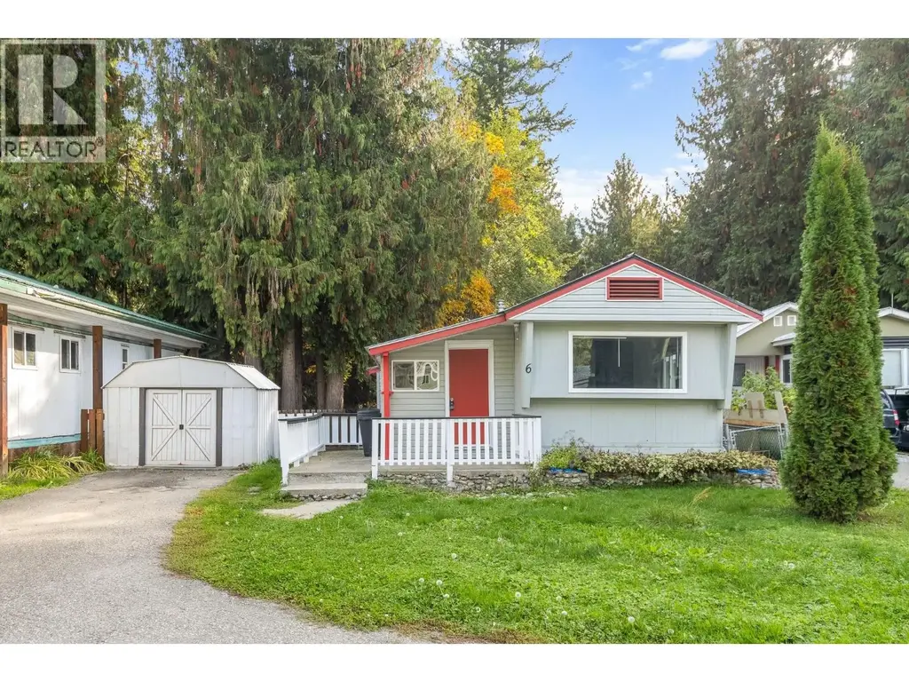 6670 Trans Canada Highway Highway Ne Unit# 6, Salmon Arm