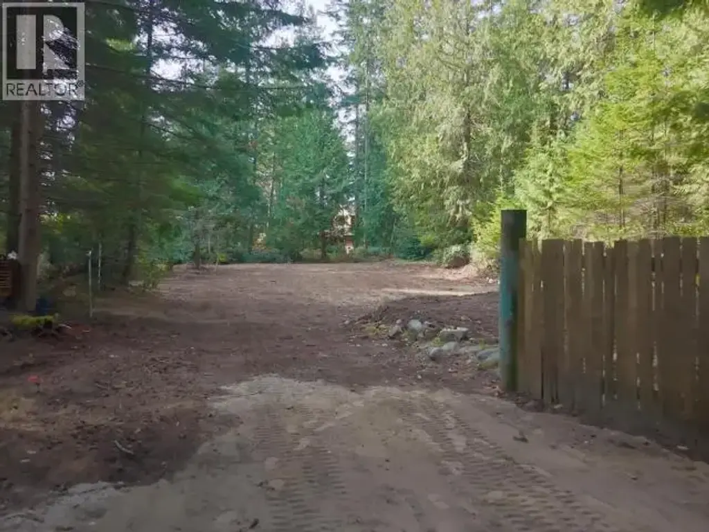 2648 Vancouver Blvd, Savary Island