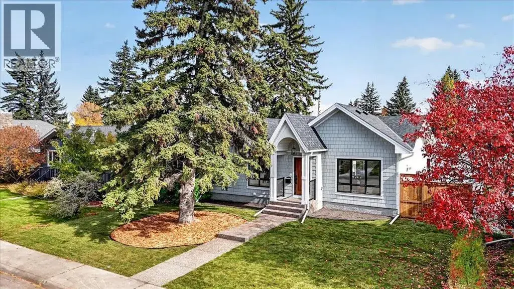 60 Governor Drive Sw, Calgary