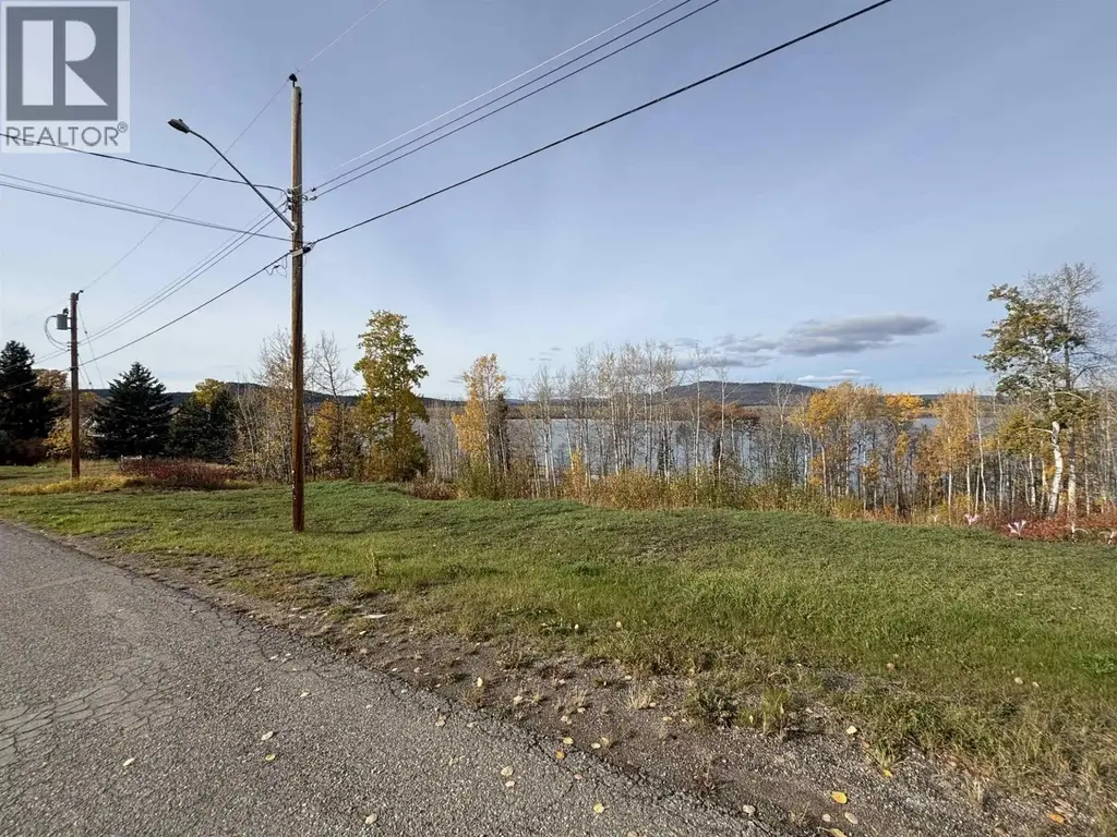 481 Simon Fraser Avenue, Fraser Lake