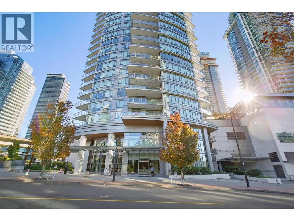 604 2008 Rosser Avenue, Burnaby