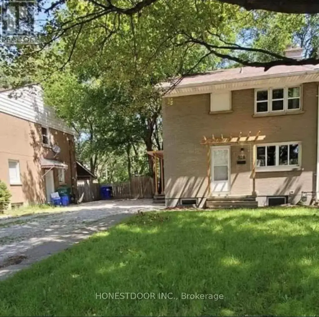 928 Randolph Avenue, Windsor