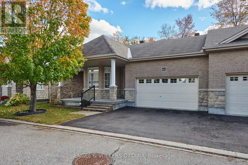 162 Maple Key Private, Ottawa