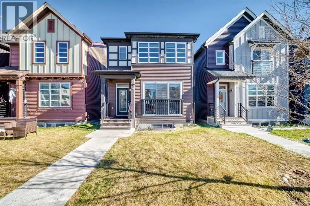 54 Savanna Villas Ne, Calgary