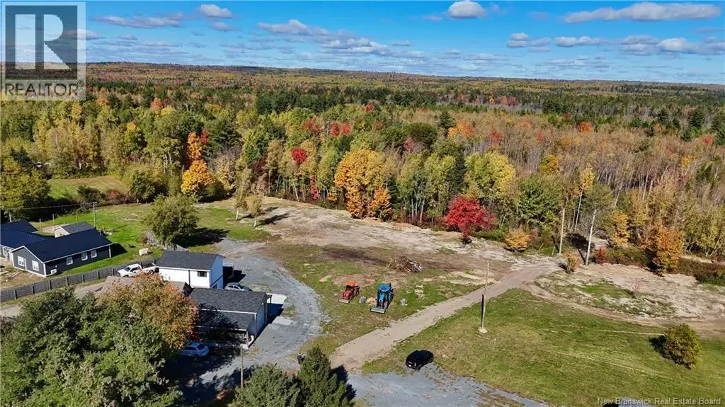 Lot Route 105, Maugerville