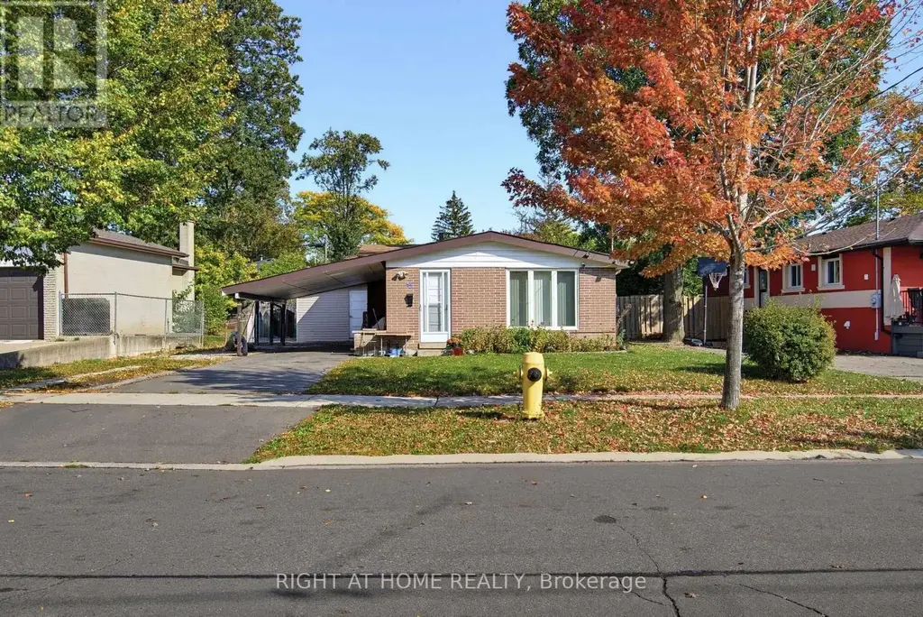 75 Bloomington Crescent, Toronto (Black Creek)