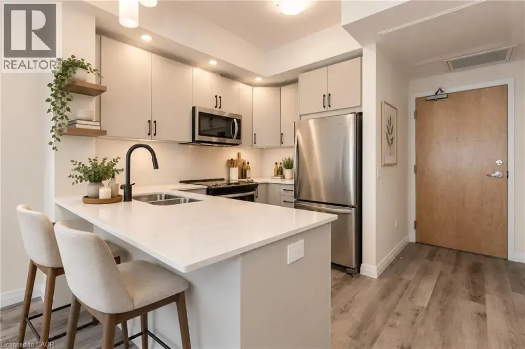60 Charles Street Unit# 1803, Kitchener