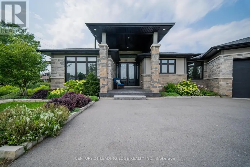 9 Leaside Street, Prince Edward County (Ameliasburg Ward)