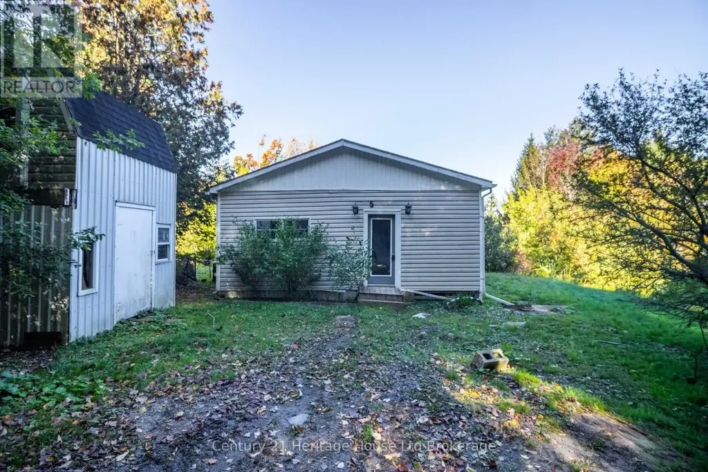 5 Quail - 596101 59 Highway, East Zorra-Tavistock (Hidden Valley)