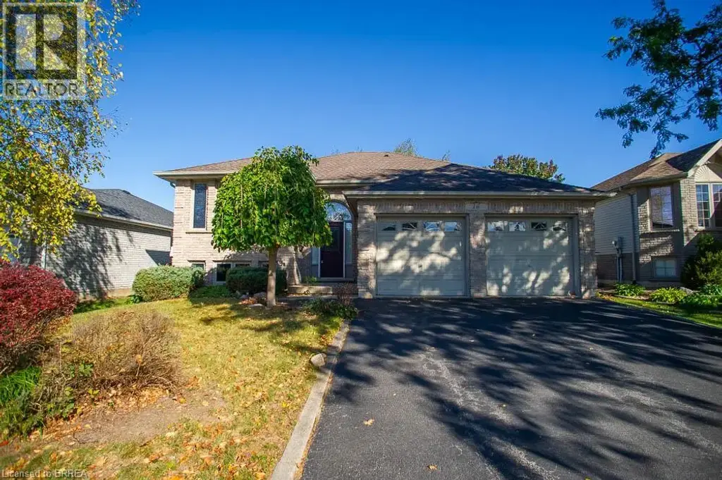 16 Bradbury Crescent, Paris