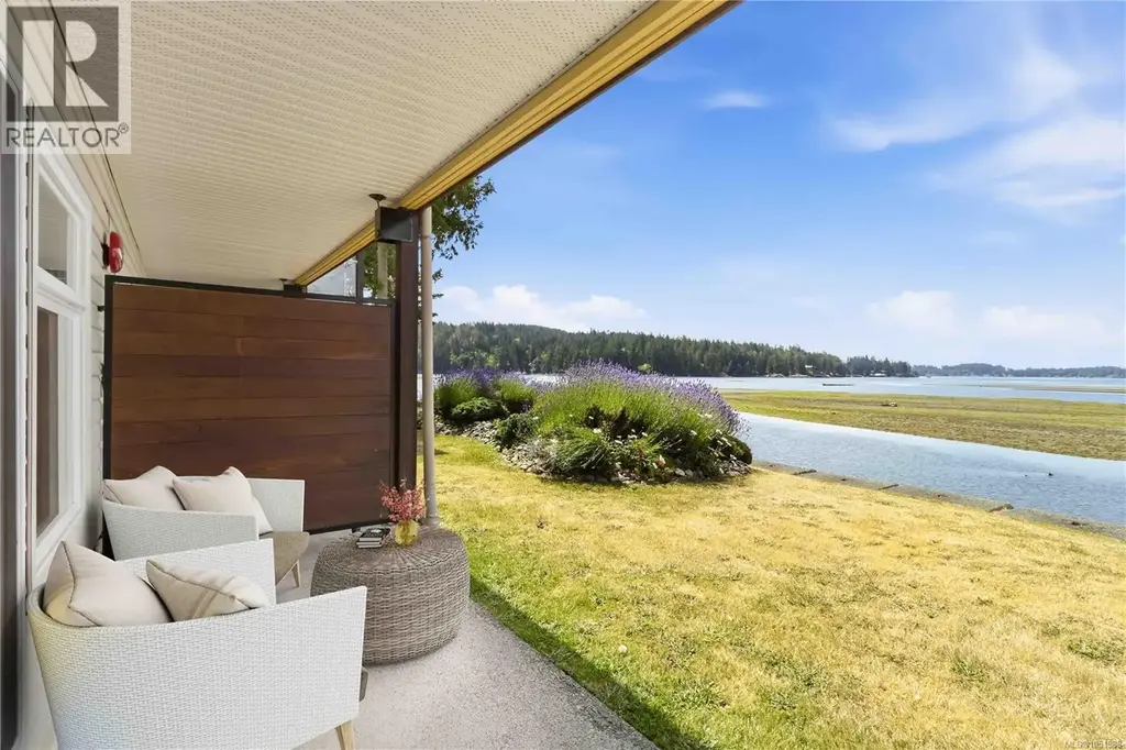 4 1986 Glenidle Rd, Sooke