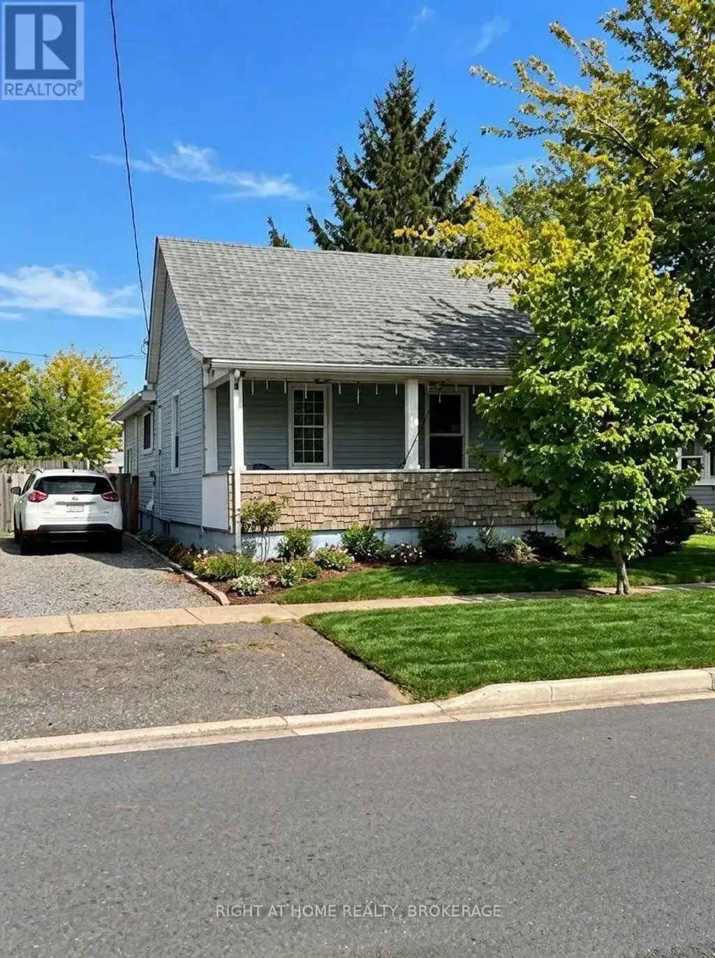 94 Haynes Avenue, St. Catharines (E. Chester)