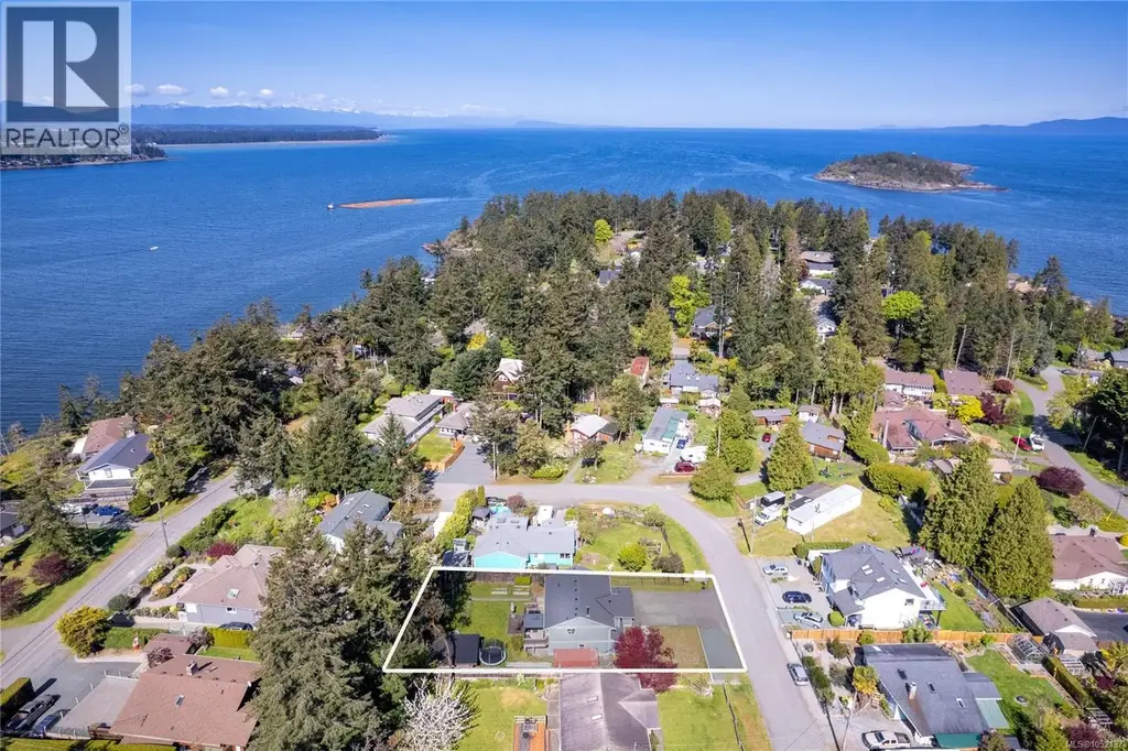 1401 Pilot Way, Nanoose Bay