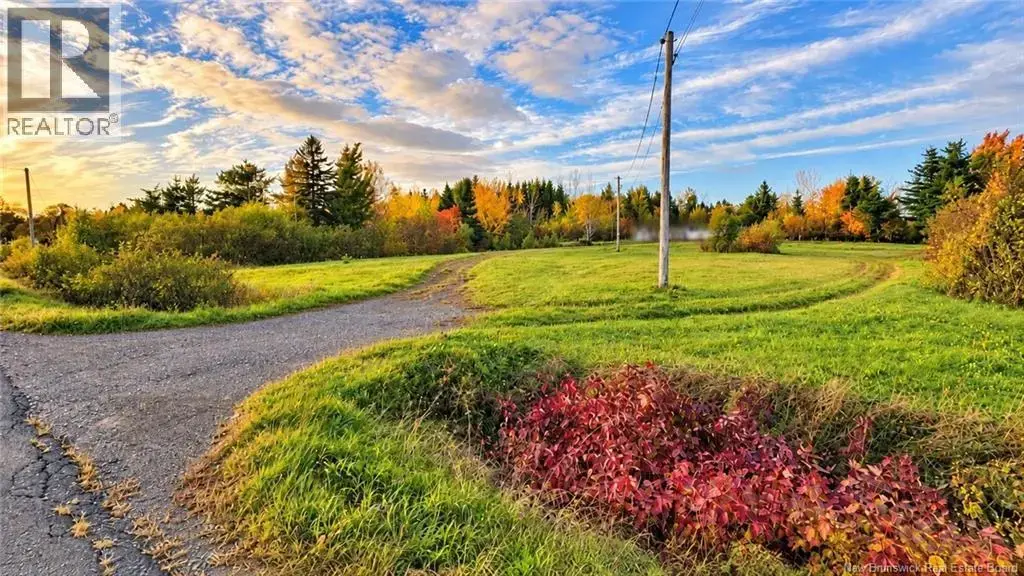 1719 Route 355, Sainte Rose