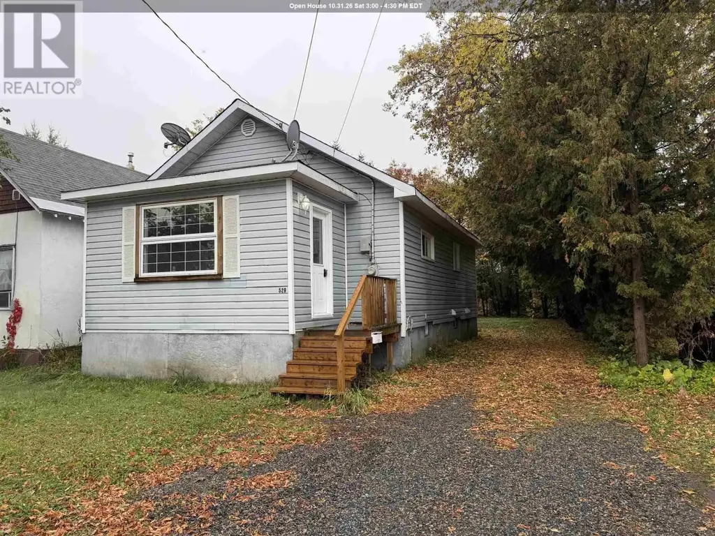529 Northland Rd, Sault Ste. Marie