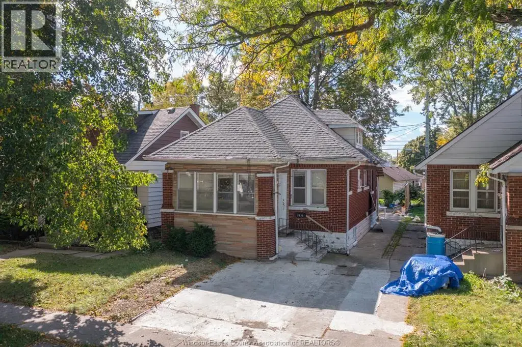 2137 York Street, Windsor