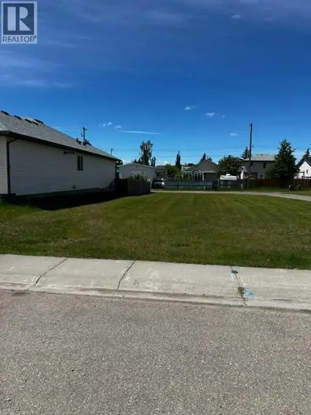 344 Parkview Estates, Strathmore