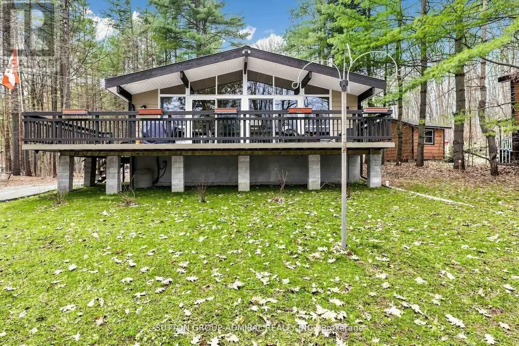 28 Timcourt Drive, Tiny