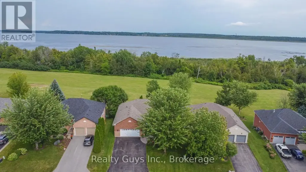 16 Crescent Moon Lane, Kawartha Lakes (Mariposa)
