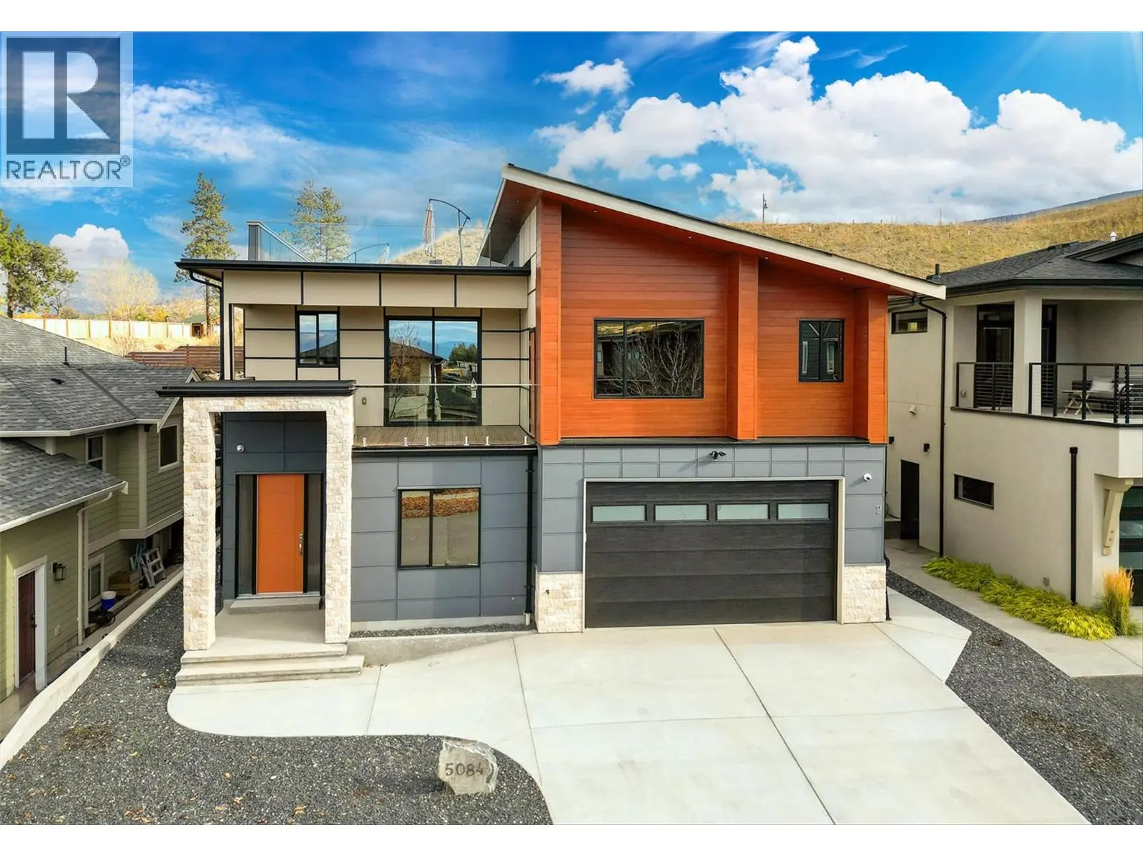 Photo of Listing #10403413